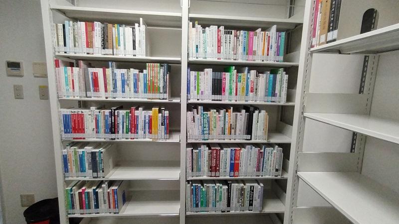 みらい書架